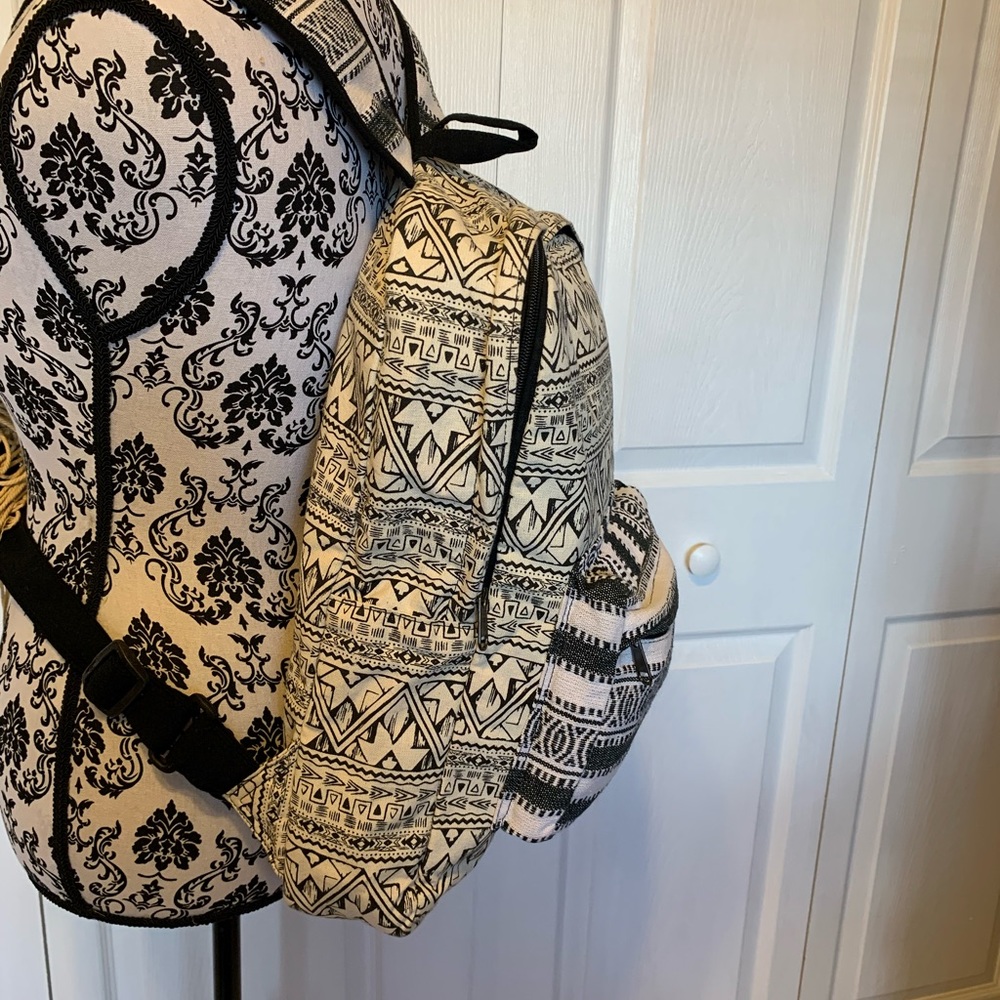 Earthbound Trading Co Backpack - image 4